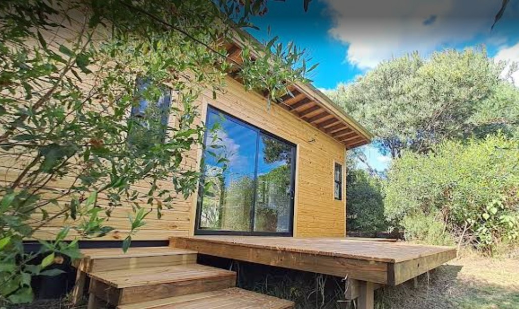 ALQUILER ANUAL| Casa en Punta Negra Amueblado con 1 dormitorio y amplio living