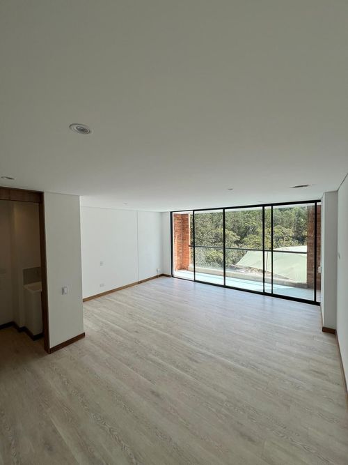 Apartamento de 1 alcoba en venta en Los Salados, El Retiro, 94 m² · foto 3 de 19