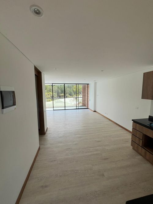 Apartamento de 1 alcoba en venta en Los Salados, El Retiro, 94 m² · foto 5 de 19