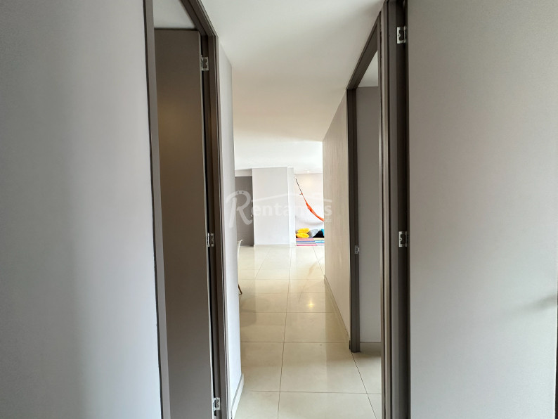 Apartamento en arriendo en Castropol, Medellín · foto 10 de 19