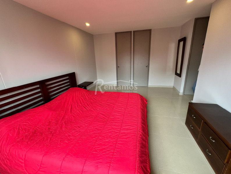 Apartamento en arriendo en Castropol, Medellín · foto 11 de 19