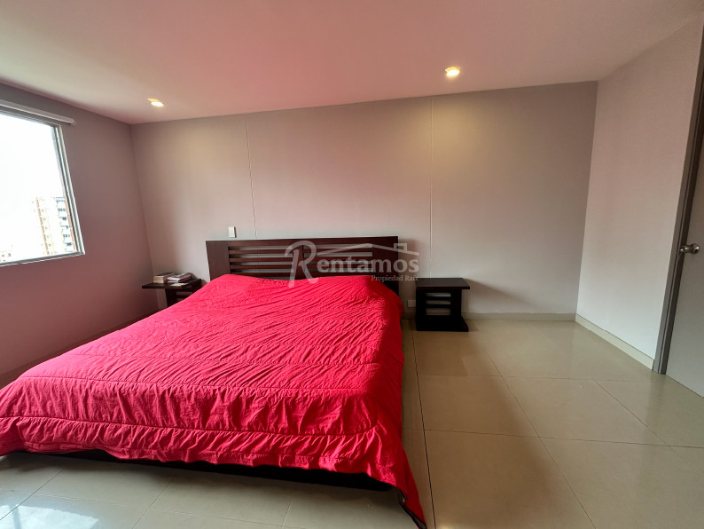 Apartamento en arriendo en Castropol, Medellín · foto 12 de 19