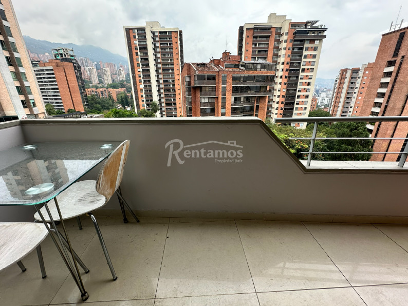 Apartamento en arriendo en Castropol, Medellín · foto 15 de 19