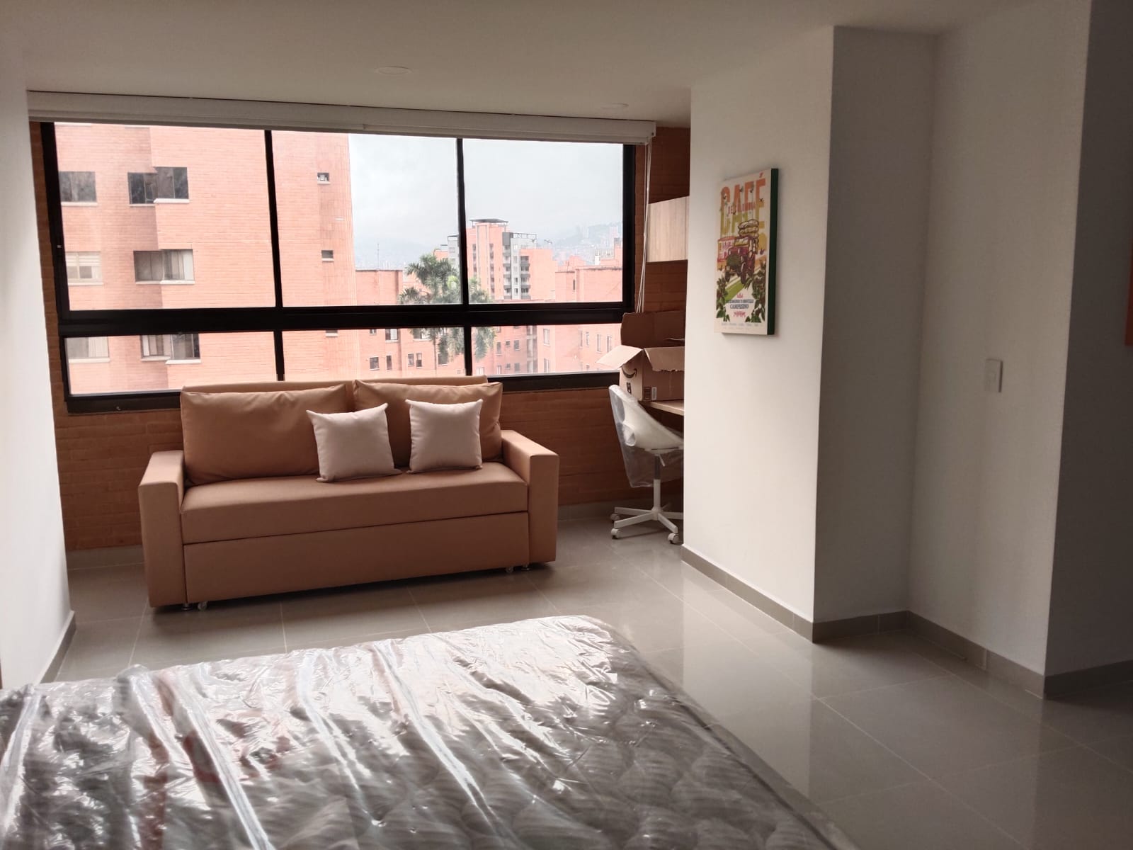 Apartaestudio en venta en Laureles, Medellín 2