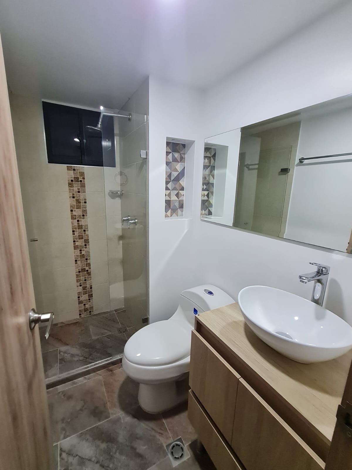 Apartamento en venta en La milagrosa, Medellín 4