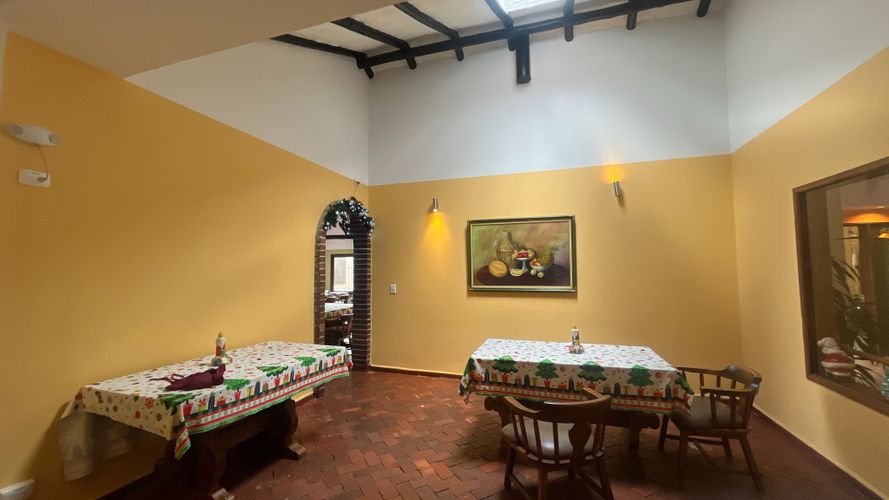 Casa de 20 alcobas en venta en Los Cedros, Chía · foto 11 de 24