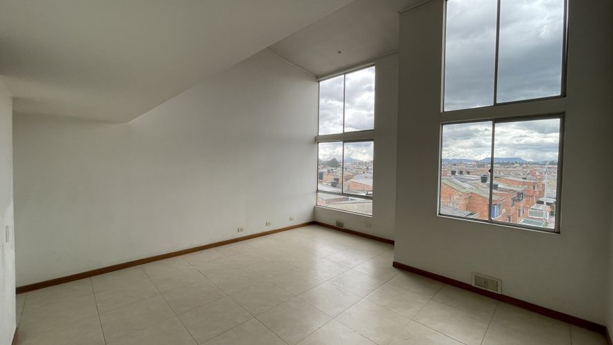 Apartamento de 3 alcobas en venta en Hato Sector Ii, Funza, 110 m² · foto 7 de 24