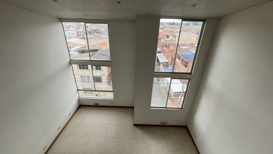 Apartamento de 3 alcobas en venta en Hato Sector Ii, Funza, 110 m² · foto 23 de 24