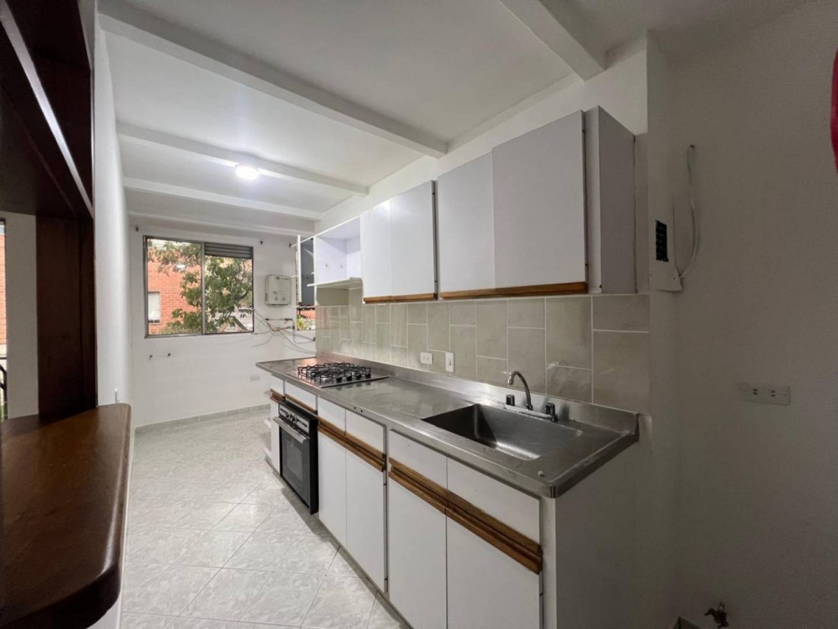 Apartamento en venta en Rodeo Alto, Medellín 3
