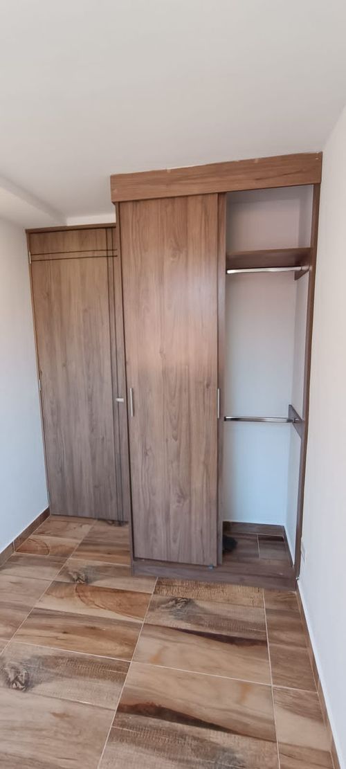 Apartamento de 3 alcobas en venta en La Prosperidad, Madrid, 57 m² · foto 16 de 24