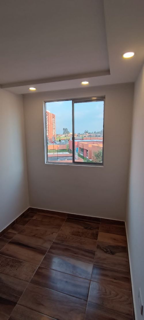 Apartamento de 3 alcobas en venta en La Prosperidad, Madrid, 57 m² · foto 17 de 24