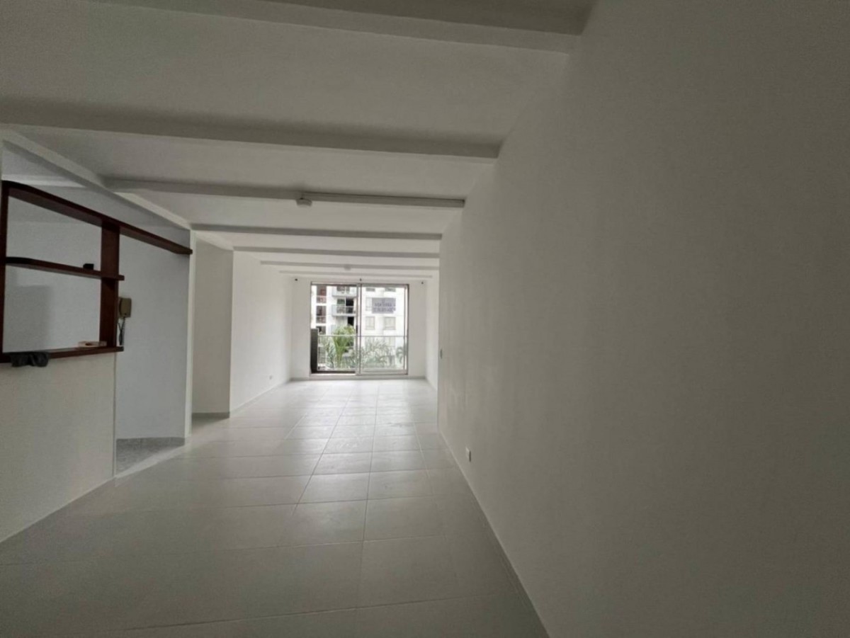 Apartamento en venta en Rodeo Alto, Medellín 2