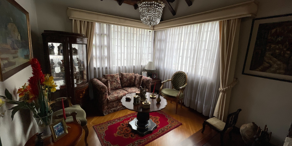 Casa en venta en La Carolina, Bogotá · foto 6 de 24