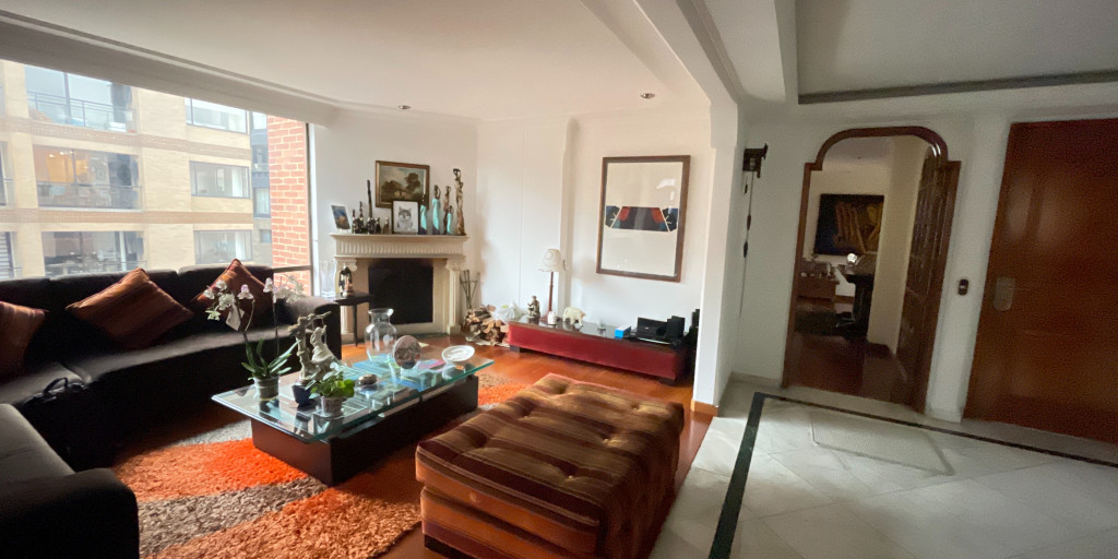 Apartamento en venta en Santa Barbara Occidental, Bogotá · foto 5 de 24