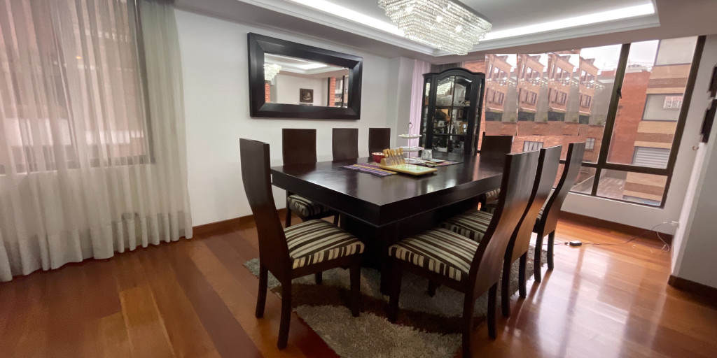 Apartamento en venta en Santa Barbara Occidental, Bogotá · foto 6 de 24