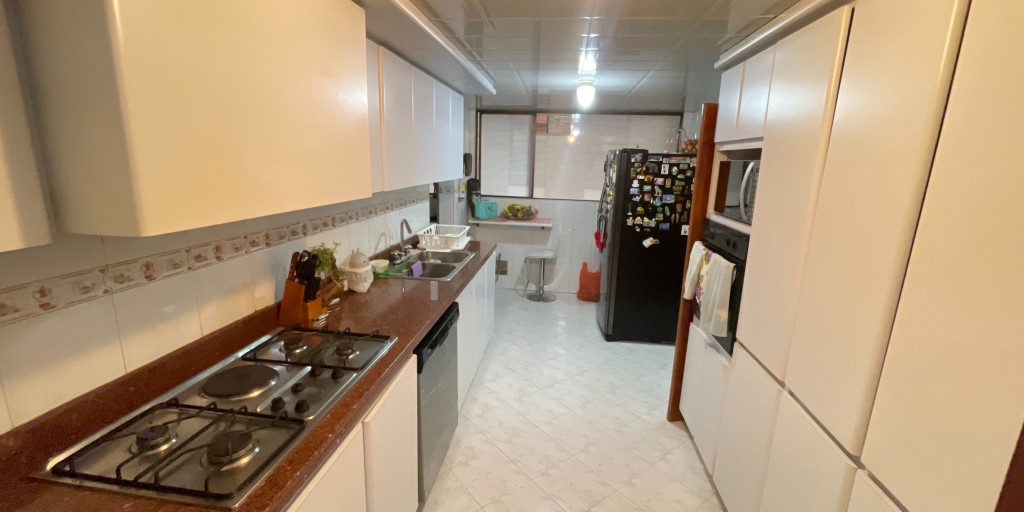 Apartamento en venta en Santa Barbara Occidental, Bogotá · foto 10 de 24