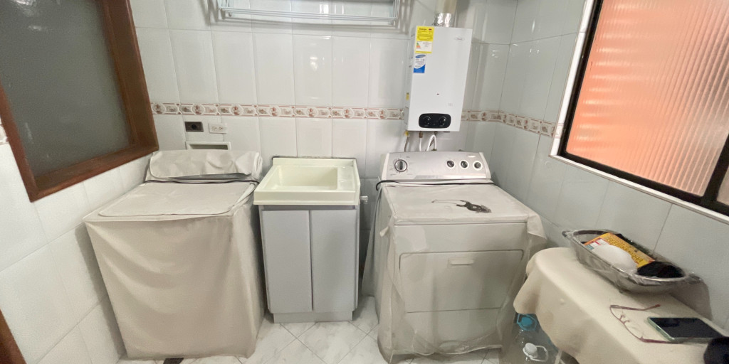 Apartamento en venta en Santa Barbara Occidental, Bogotá · foto 13 de 24