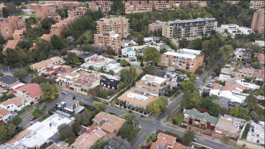 Casa en venta en Santa Barbara Alta, Bogotá · foto 2 de 24