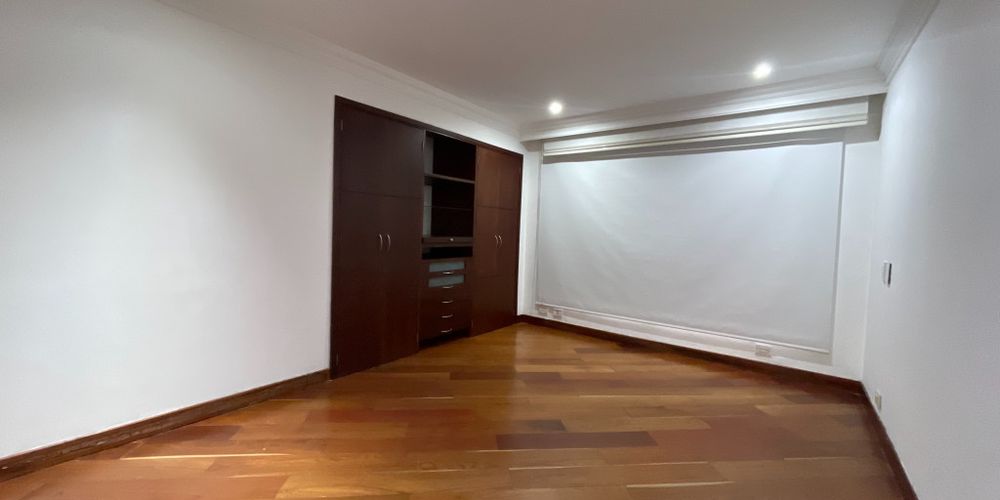 Casa en venta en Santa Barbara Alta, Bogotá · foto 12 de 24