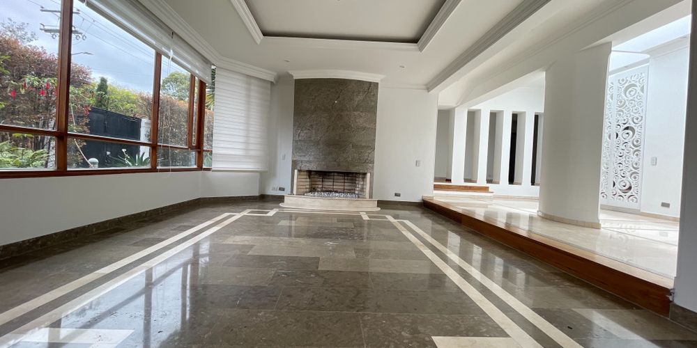 Casa en venta en Santa Barbara Alta, Bogotá · foto 18 de 24