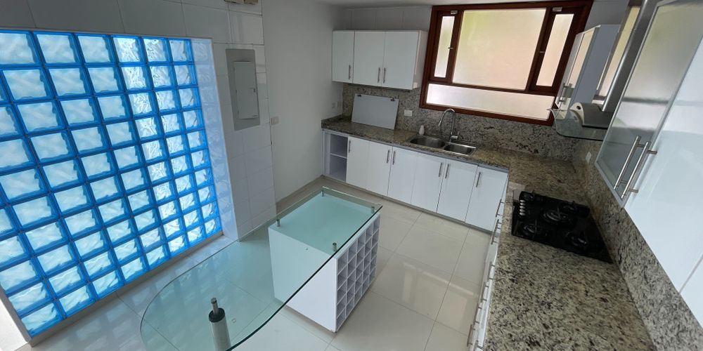 Casa en venta en Santa Barbara Alta, Bogotá · foto 23 de 24