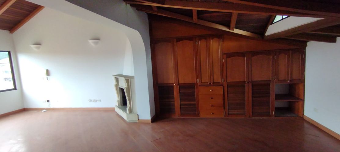 Casa de 4 alcobas en venta en Altos De Rio Frio, Chía, 200 m² · foto 20 de 24