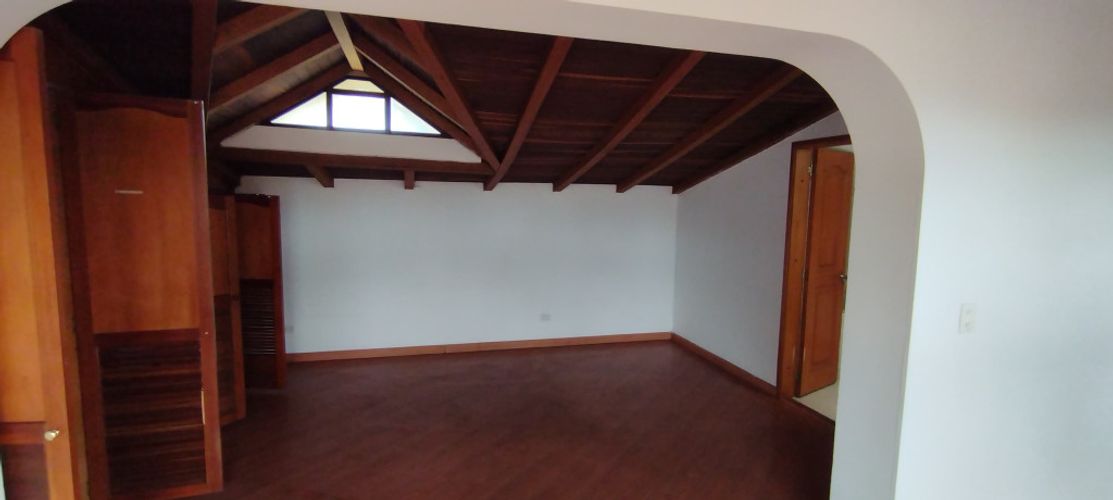 Casa de 4 alcobas en venta en Altos De Rio Frio, Chía, 200 m² · foto 22 de 24