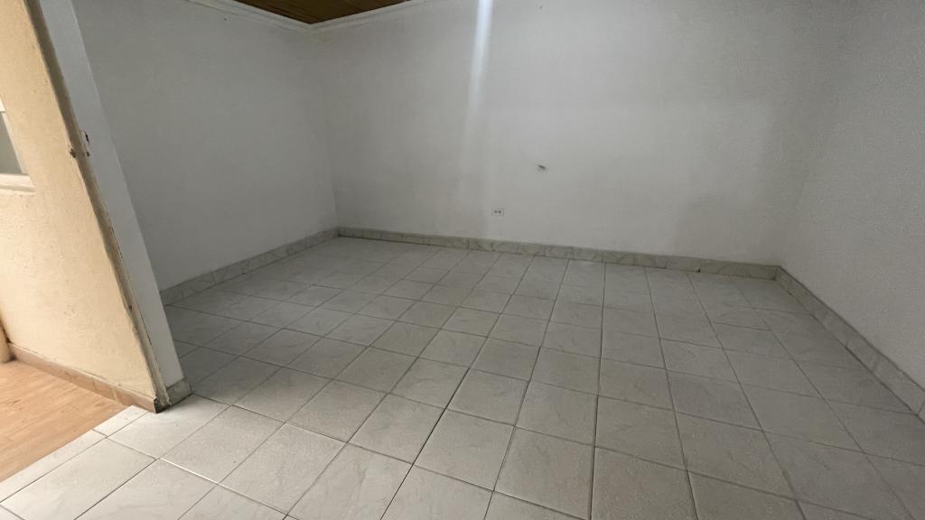 Casa en venta en Fontibon, Bogotá · foto 5 de 24