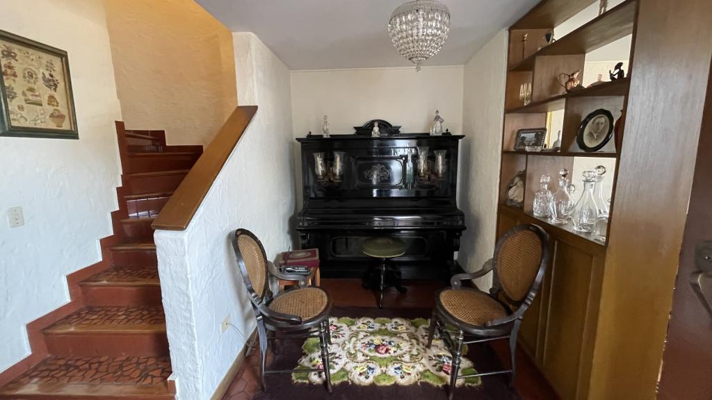 Casa en venta en Pontevedra, Bogotá · foto 3 de 24