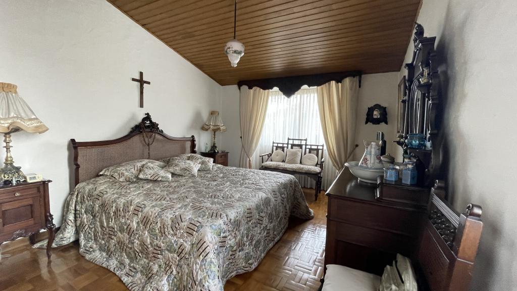 Casa en venta en Pontevedra, Bogotá · foto 4 de 24