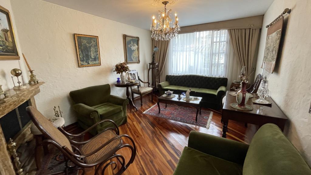 Casa en venta en Pontevedra, Bogotá · foto 14 de 24