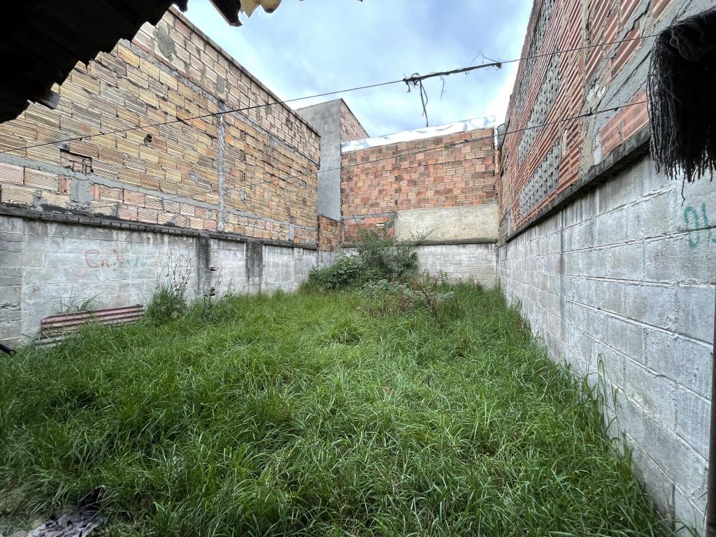 Casa en venta en Laguneta, Bogotá · foto 7 de 24