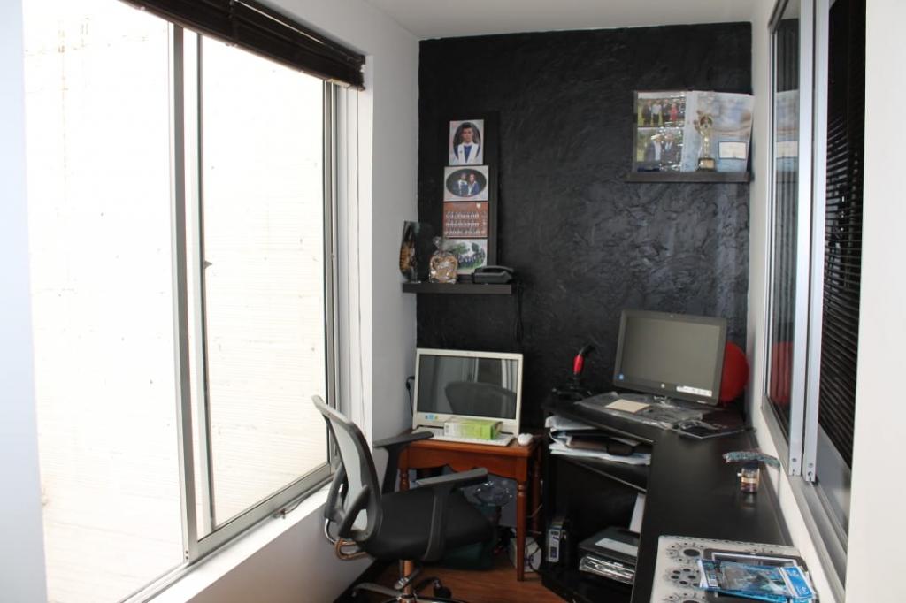 Casa en venta en Santa Maria Del Lago, Bogotá · foto 13 de 24