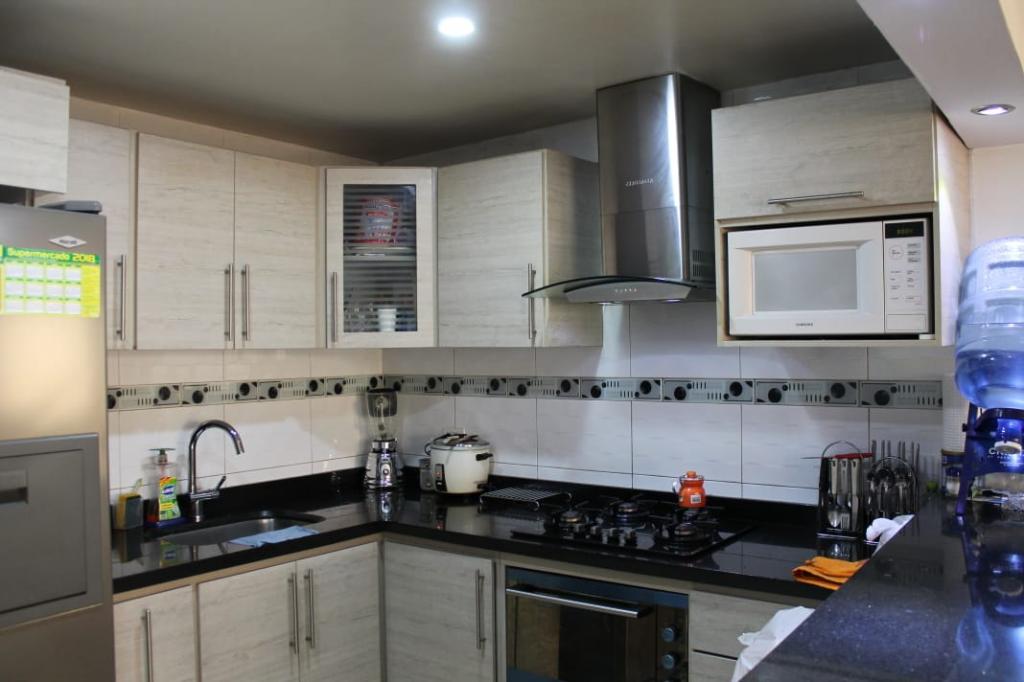 Casa en venta en Santa Maria Del Lago, Bogotá · foto 14 de 24