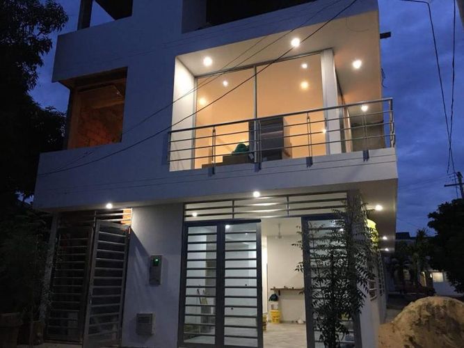 Casa de 7 alcobas en venta en Ricaurte, 320 m² · foto 4 de 24