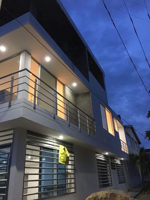 Casa de 7 alcobas en venta en Ricaurte, 320 m² · foto 8 de 24