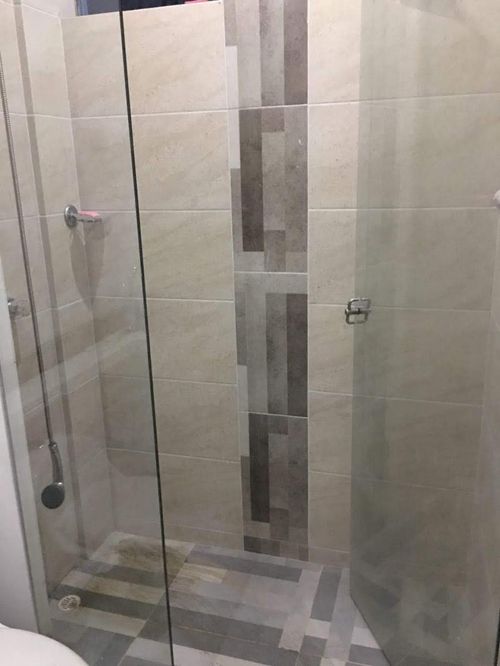 Casa de 7 alcobas en venta en Ricaurte, 320 m² · foto 20 de 24