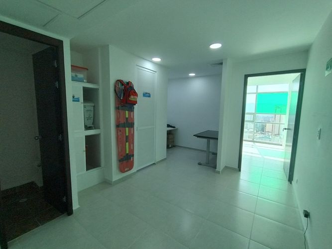 Oficina en venta en Cabecera Del Llano, Bucaramanga, 49 m² · foto 17 de 19