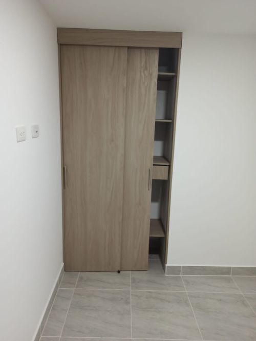 Apartamento de 3 alcobas en venta en Prados De Sabaneta, Sabaneta, 62 m² · foto 5 de 8
