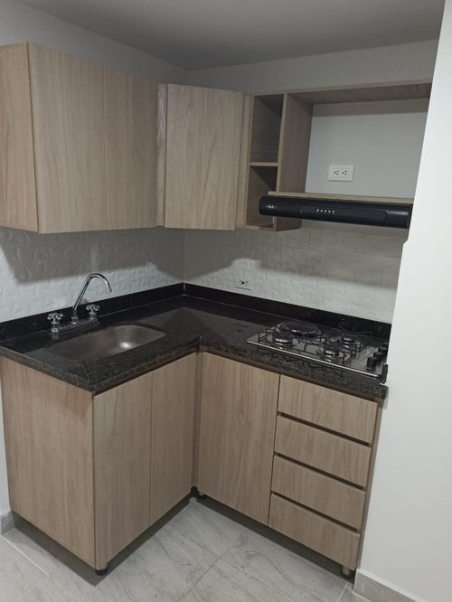 Apartamento de 3 alcobas en venta en Prados De Sabaneta, Sabaneta, 62 m² · foto 6 de 8