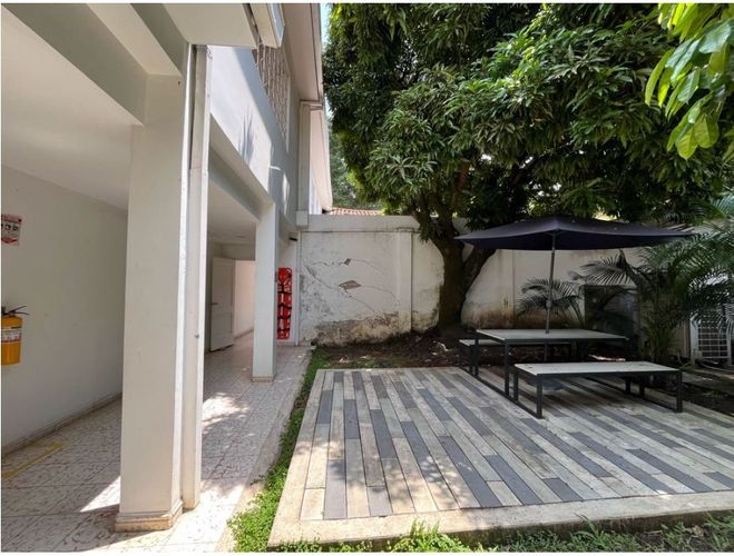 Casa de 7 alcobas en venta en Santa Teresita, Cali, 757 m² · foto 5 de 15