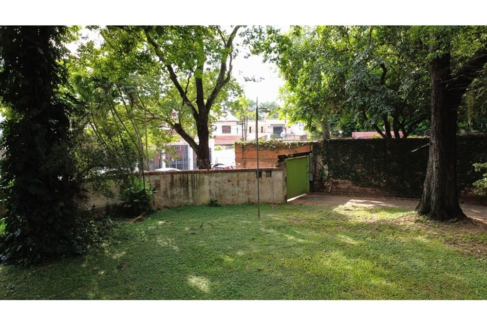 Descubre una oportunidad única en el corazón de Mburicaó, Asunción — foto 3