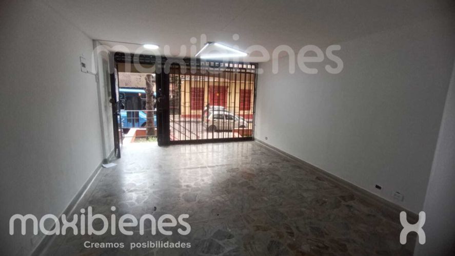 Local en arriendo en Bombona No.1, Medellín, 25 m² · foto 2 de 9