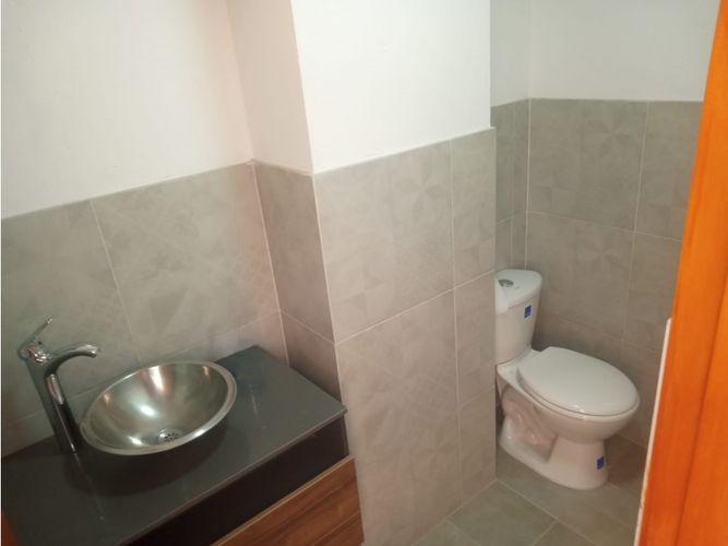 Bodega en arriendo en Cabecera San Antonio De Prado, Medellín, 320 m² · foto 10 de 13