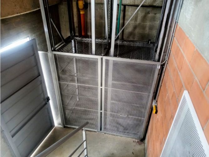 Bodega en arriendo en Cabecera San Antonio De Prado, Medellín, 320 m² · foto 11 de 13