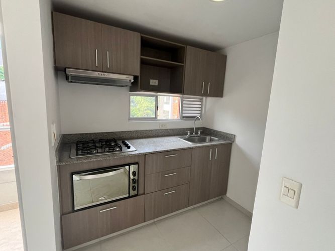 Apartamento de 2 alcobas en venta en Las Antillas, Envigado, 67 m² · foto 3 de 24