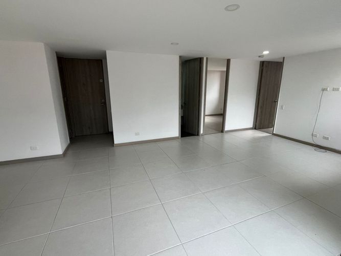 Apartamento de 2 alcobas en venta en Las Antillas, Envigado, 67 m² · foto 6 de 24