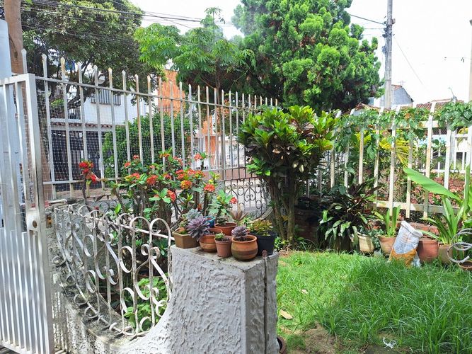 Casa de 4 alcobas en venta en Granjas De Provenza, Bucaramanga, 161 m² · foto 2 de 20