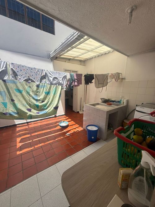 Casa de 6 alcobas en venta en La Ceiba, Bucaramanga, 230 m² · foto 6 de 24
