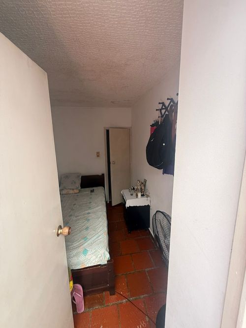 Casa de 6 alcobas en venta en La Ceiba, Bucaramanga, 230 m² · foto 10 de 24
